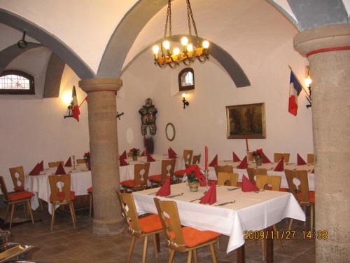 Emskirchen Hotel | Alte Poststation Goldener Hirsch