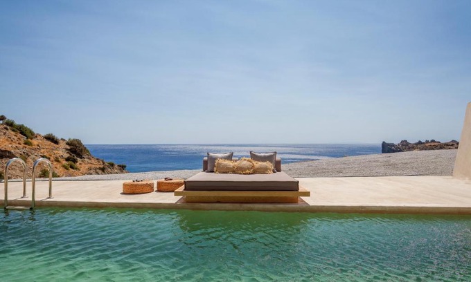 Vizari Villa | Altera cave villas