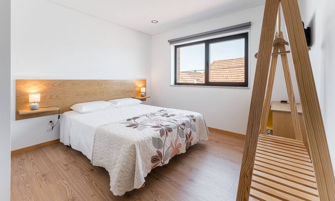 Mangualde Apartment | ALTIDO Adorable unit w/ Gym & Communal pool