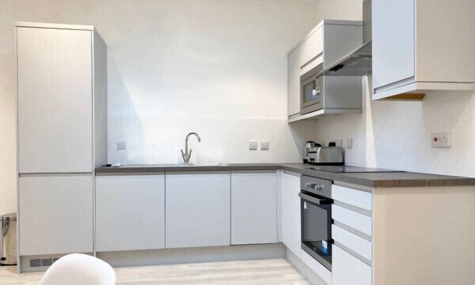 Fleet Apartment | Altitude @ Fleet Heights - Apartment One