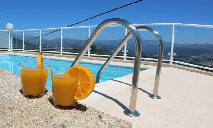 Bico House | ALTO DO VEZ HOUSE - Breathe & Smile