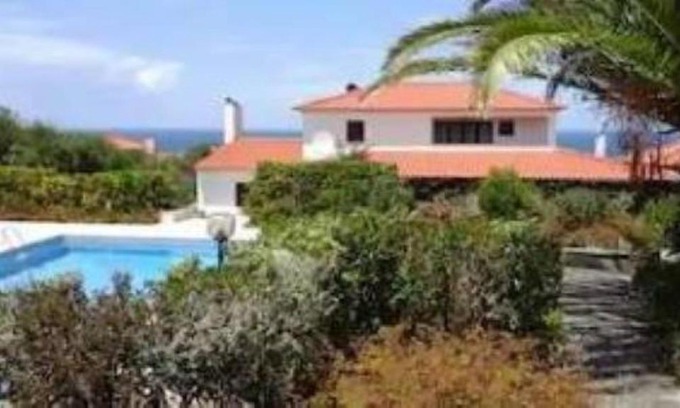 Colares Bed & Breakfast | Alto da Praia Villa