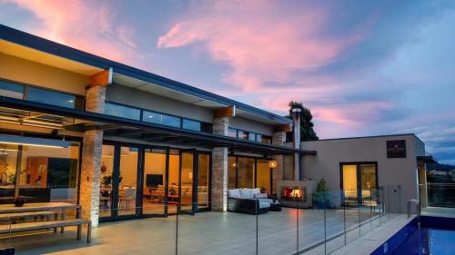 Castle Forbes Bay Villa | Alto Franklin