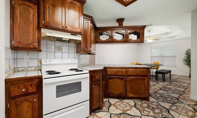 Alton House | Alton House - Comfortable 3 bedrooms