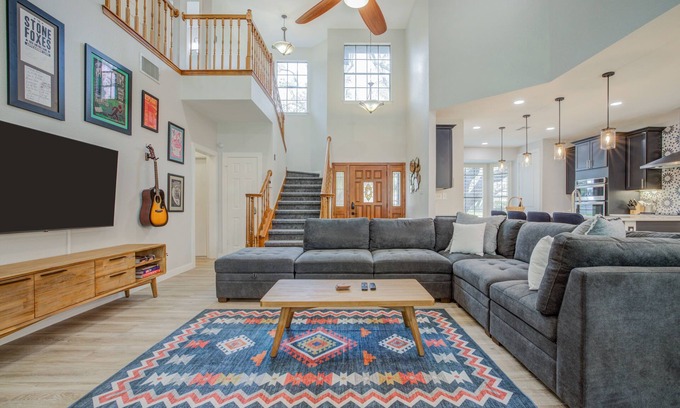 Gracywoods House | Always Indigo: Space and comfort in N Austin