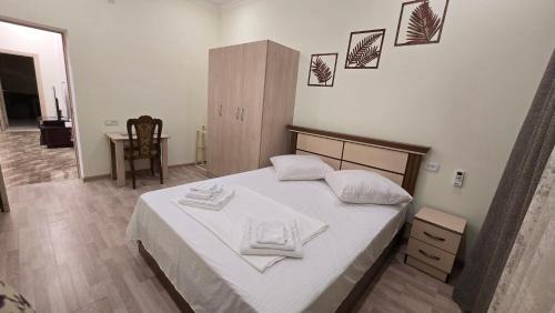 Ecmiadzin House | Alyona's house