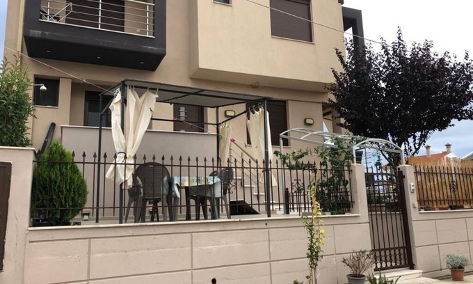 Nea Moudania Villa | AM Chalkidiki Single family villa by the sea.