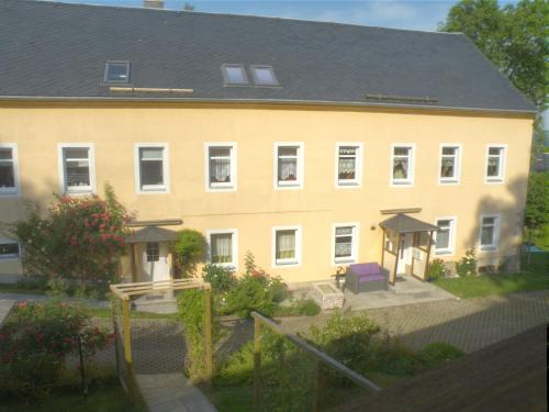 Lichtenhain Bed & Breakfast | Am Lindenbaum
