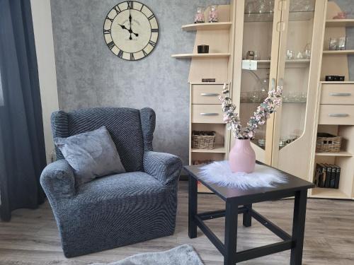 Petersburg Apartment | Am Strohberg