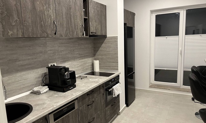 Militari Apartment | Amazing 2-Room Penthouse Cityview W13