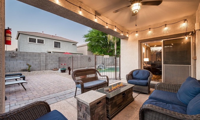 Mountain Vista Ranch House | Amazing 4 bedroom, 2.5 bathroom heated pool, firepit, BBQ perfect for families