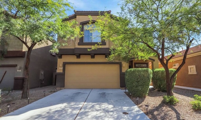 The Pines House | Amazing 4 Bedroom 3 Bathroom Complete House