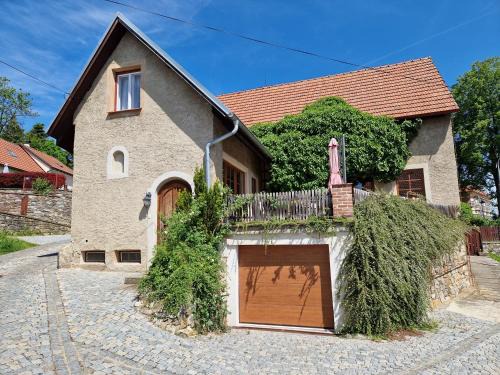 Cesky Krumlov Villa | Amazing 5 bedroom house KRUMLOV 82 - 4 min walk to main square