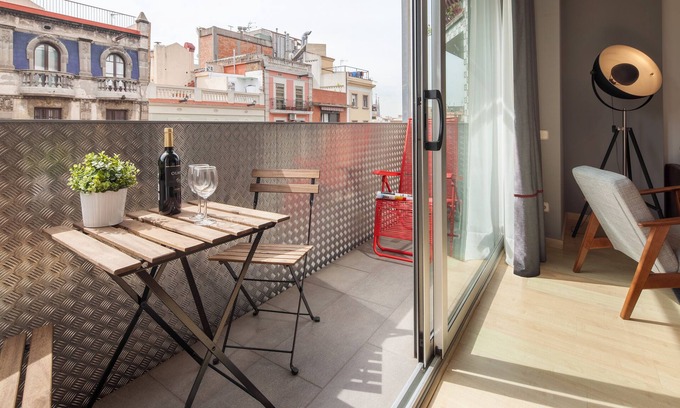 El Camp de l'Arpa del Clot Apartment | Amazing apartment 2 bedroom near Sant Pau