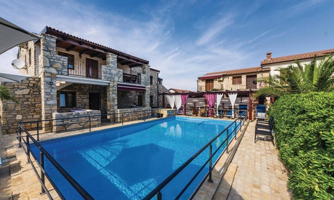 Vir Apartment | Amazing apartment in Vir with kitchen