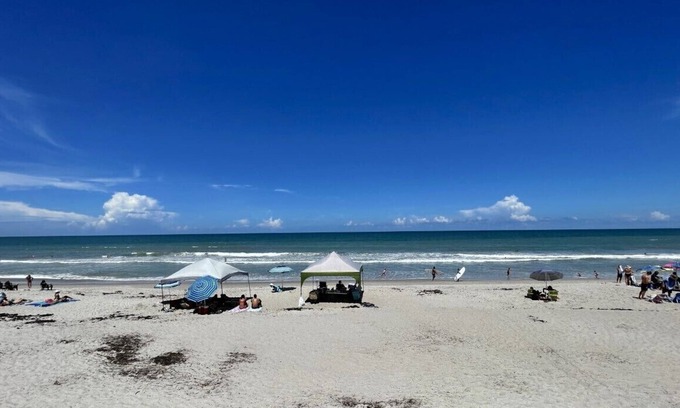 Seacoast Shores House | Amazing Beachside Casa Azul- 2 mins from beach