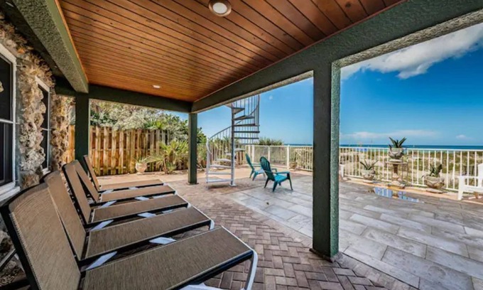 Independence Square House | Amazing Beach Views! Magical Sunsets! 4 separate units for the price of one!