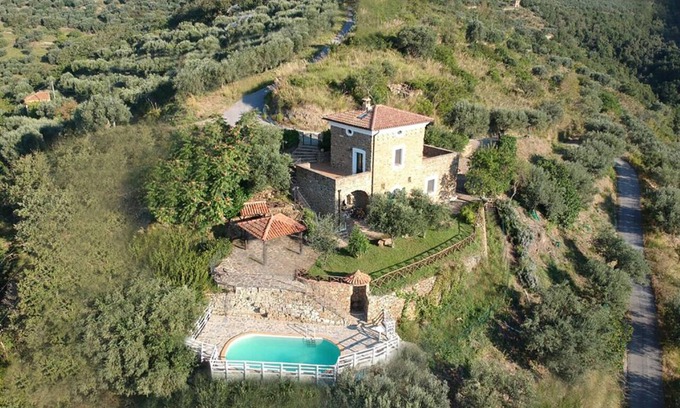 San Mauro Cilento Villa | Amazing Classic Stone House: a green terrace overlooking sea, hill and mountain
