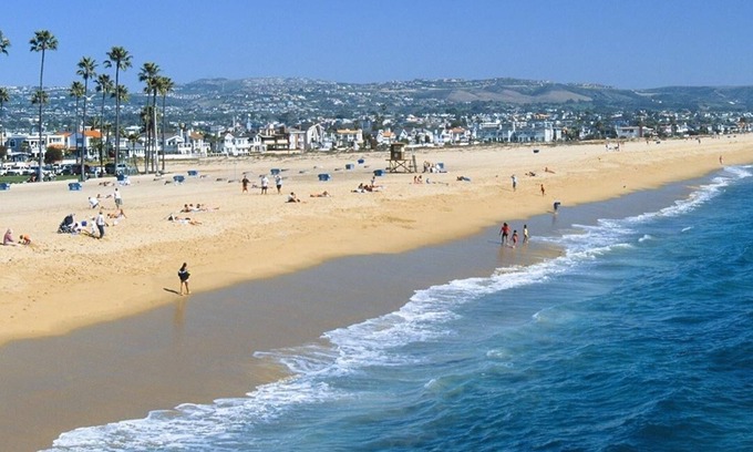 Newport Shores House | Amazing Family Friendly Newport Beach Home - 1 Block To Ocean (C2)