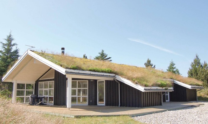 Blokhus House | Amazing home in Blokhus with WiFi