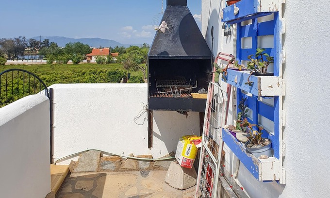 Deltebre House | Amazing home in Deltebre with WiFi