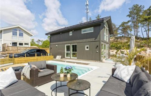 Arendal House | Amazing Home In Færvik With Wifi