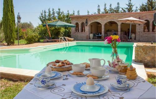 Chiaramonte Gulfi House | Amazing Home In Chiaramonte Gulfi