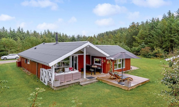 Grønhøj House | Amazing home in Løkken with WiFi