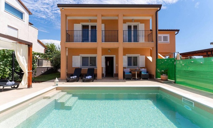 Novigrad House | Amazing home in Novigrad