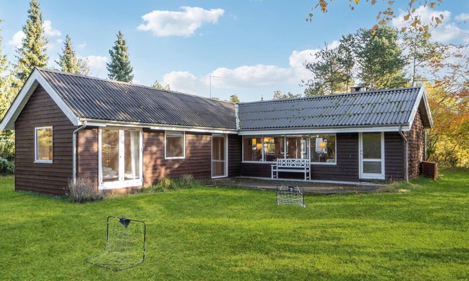 Nykobing Sjaelland House | Amazing home in Nykøbing Sj with WiFi