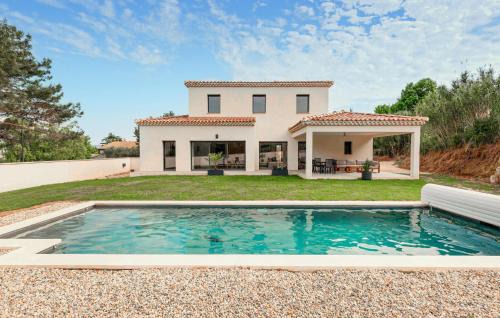 Sablet House | Amazing Home In Sablet