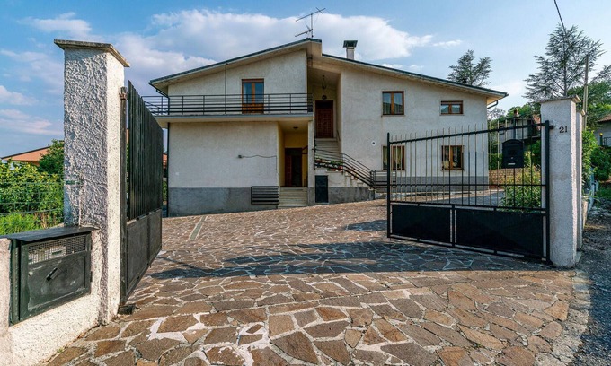 Scurcola Marsicana House | Amazing home in Scurcola Marsicana