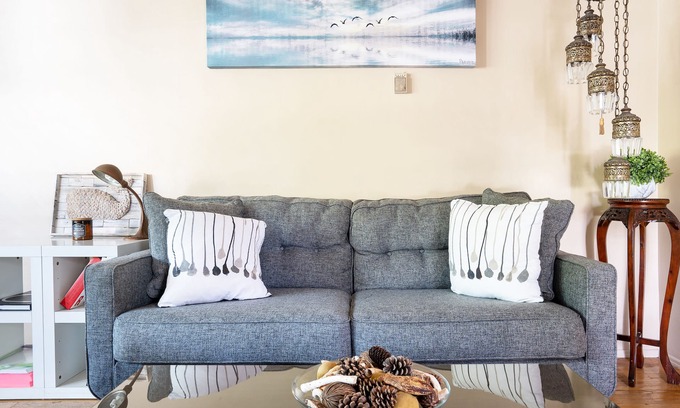 Eagle Rock Apartment | Amazing location in Eagle Rock.