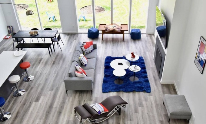 Wayzata House | AMAZING MODERN STYLED HOUSE NEW BUILT STEPS FROM VERY SPECIAL DOWTOWN WAYZATA