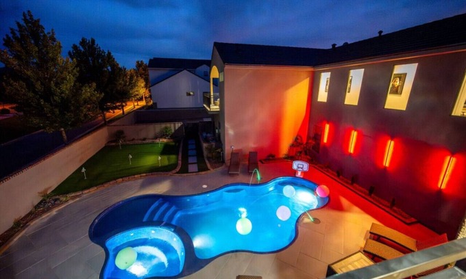 Hurricane House | Amazing New Home with Trailer Parking, large pool and spa. Even has a mini golf area!