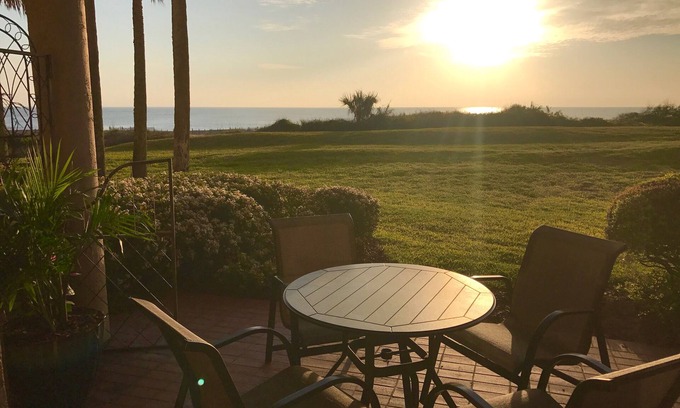 Fernandina Beach Condo | AMAZING OCEANFRONT AMELIA ISLAND POPULAR LOCATIONSEA GLASS COTTAGE*