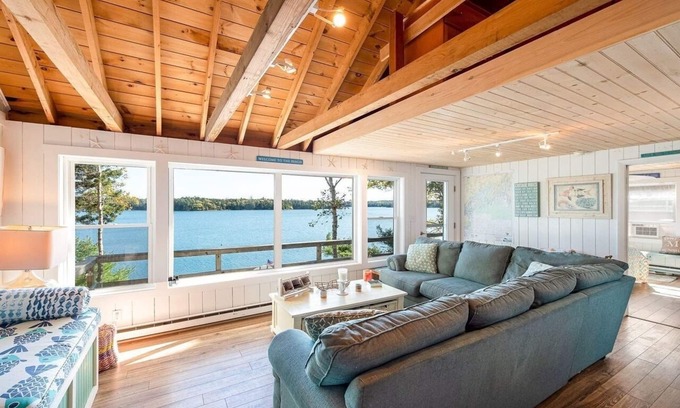 Sebascodegan Island House | Amazing Oceanfront Private Cottage Deep H2O Dock