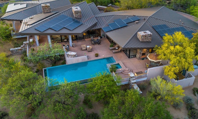 Desert Mountain House | Amazing Private Desert Mountain Estate - Newly Remodeled Kitchen and Great Room.