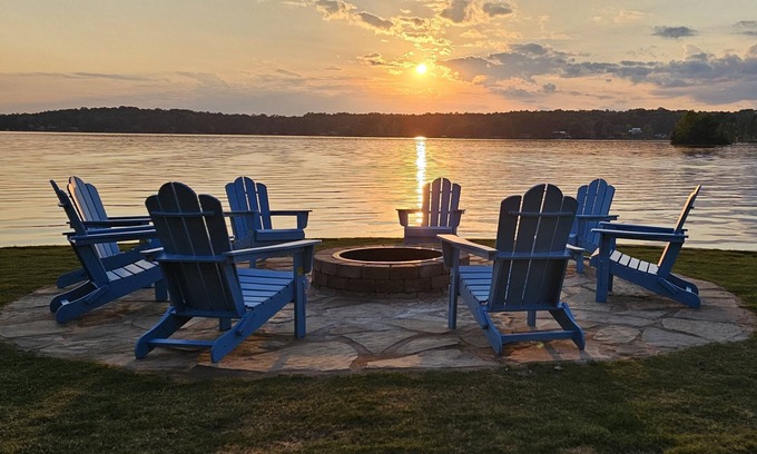 Jacksons' Gap House | Amazing Sunset Views - Handicap Accessible
