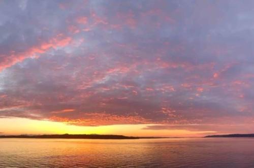 Redondo House | Amazing Sunsets At 3Br Home Over The Puget Sound Home