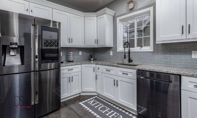 Ottawa Villa | Amazing Victorian Home Located in Ottawa