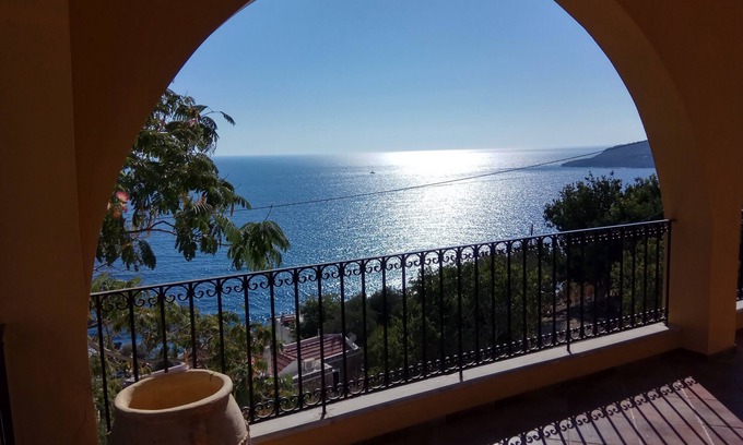 Panormos Villa | Amazing view and location on Plati gialos