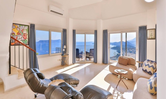 Kas Apartment | Ambassador Penthouse Kas with superb sea views and quiet luxury interiors.