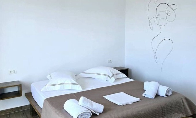 Himare Apartment | Ambellas-Chimaera Getaway