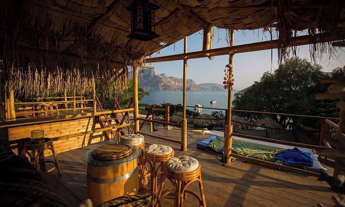 Kalymnos Ski Chalet | Ambelli The Pirates Cabin - Endeavor