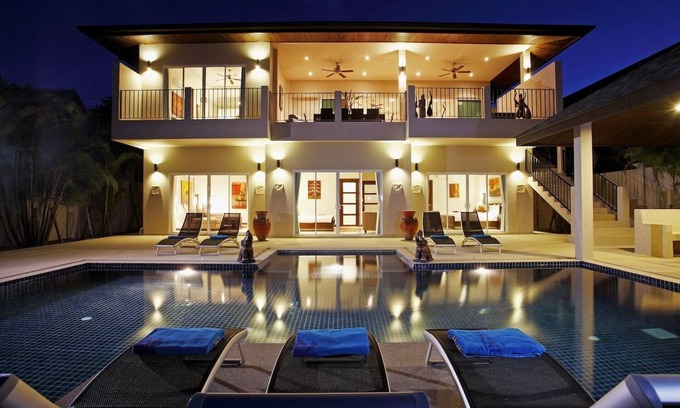 Rawai Villa | Amber: 7 B/Rms, Private Pool: Sleeps 18