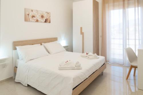 Caserta Apartment | Amber House