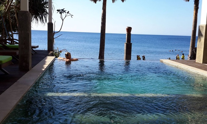 Purwakerti House | Amed Beach Villa