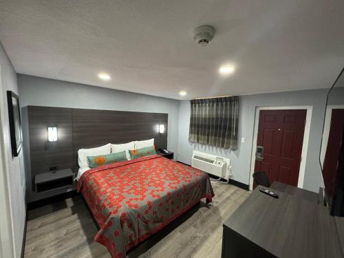 Tulsa Hotel | America's Value Inn