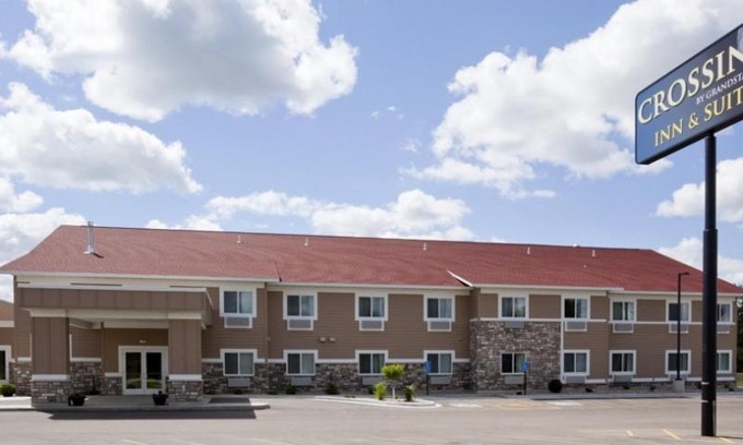 Parkers Prairie Hotel | American Inn & Suites